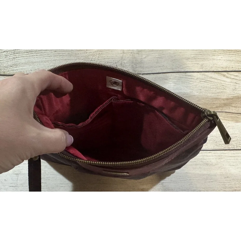 Travelon RFID Set of 2 Make Up Bags Travel Pouch Blue Burgundy Red EXCELLENT B7